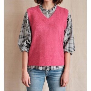 Sundry Rainbow Stitch Sweater Vest